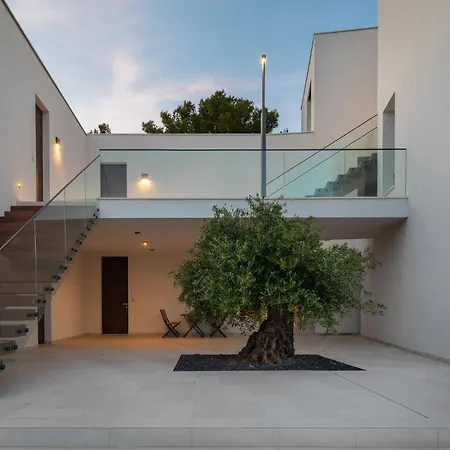 Awesome In With Wifi Betina (Sibenik-Knin)