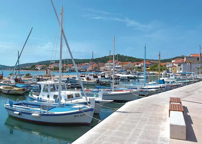 Awesome In With Wifi Appartement Betina (Sibenik-Knin)